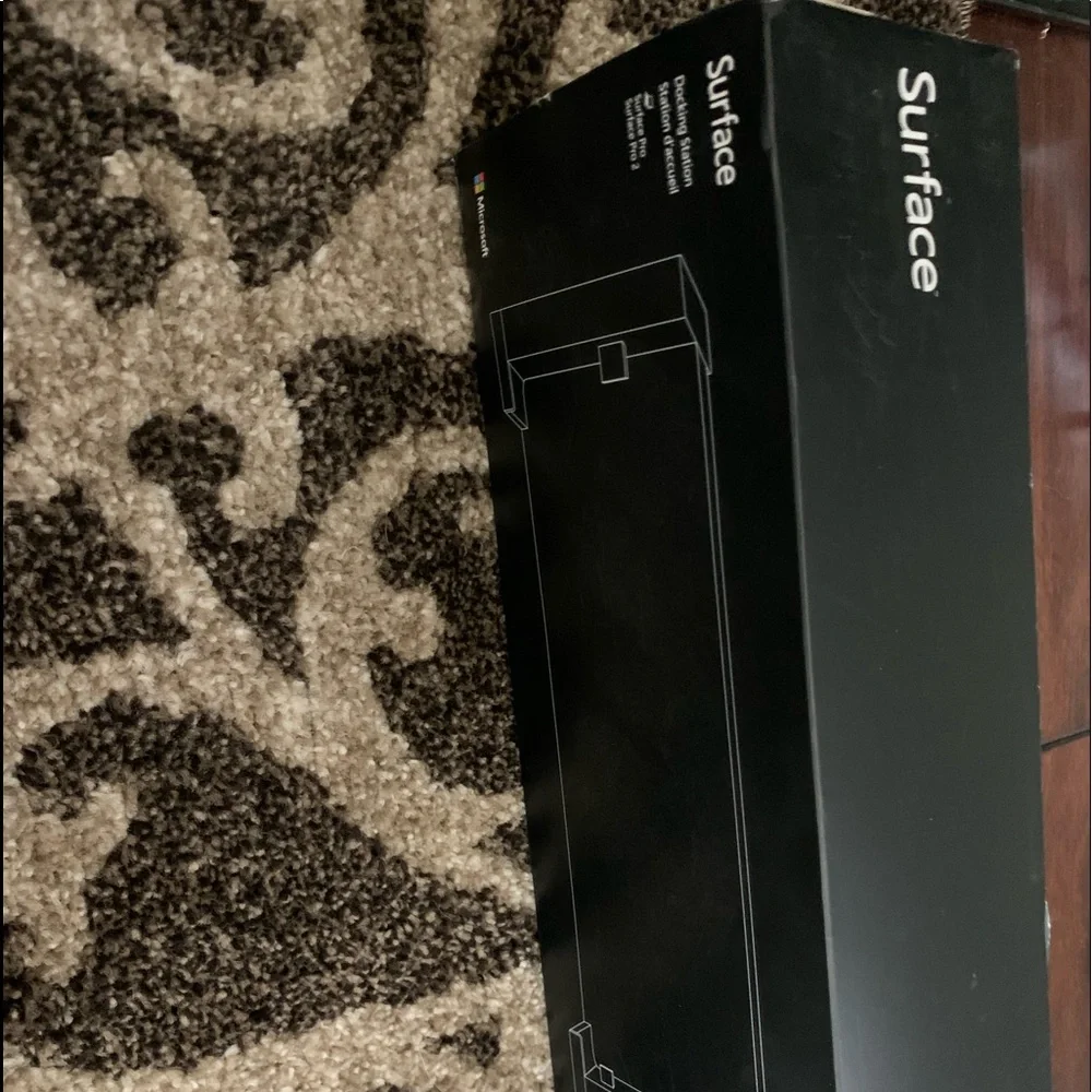 UNUSED and NEW Microsoft Surface Docking Station Microsoft Surface Pro 1 and 2